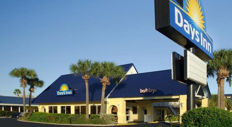 Days Inn By Wyndham Cocoa Cruiseport West At I-95/524 Exterior foto